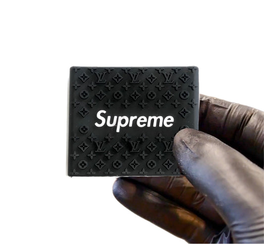 "BLACK" Supreme/LV Clipper Grips